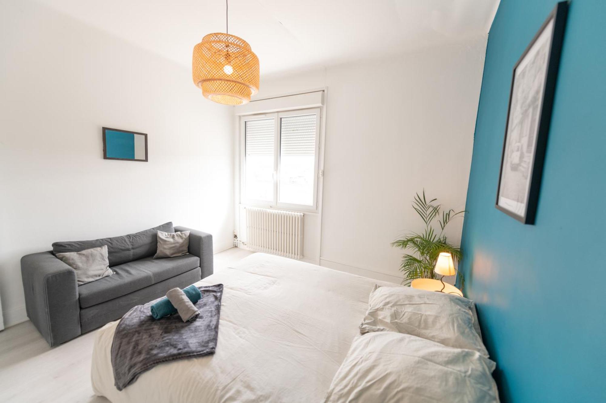 Pratique Porte De Lyon Appartement *